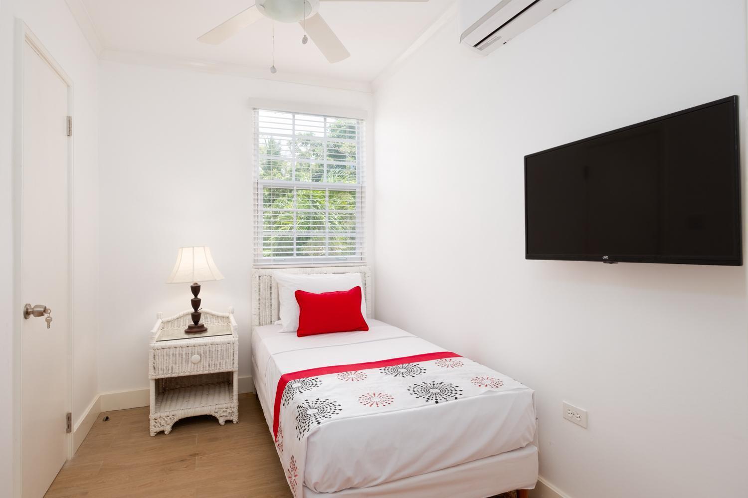 Apartment Jamaica Time Driftwood At Sea Palms 3br 3ba In Ocho Rios With Pool And Front With Views Only 10 Mins From Ochi Intl Airport Direct Flight From Miami Saint Maryʼs